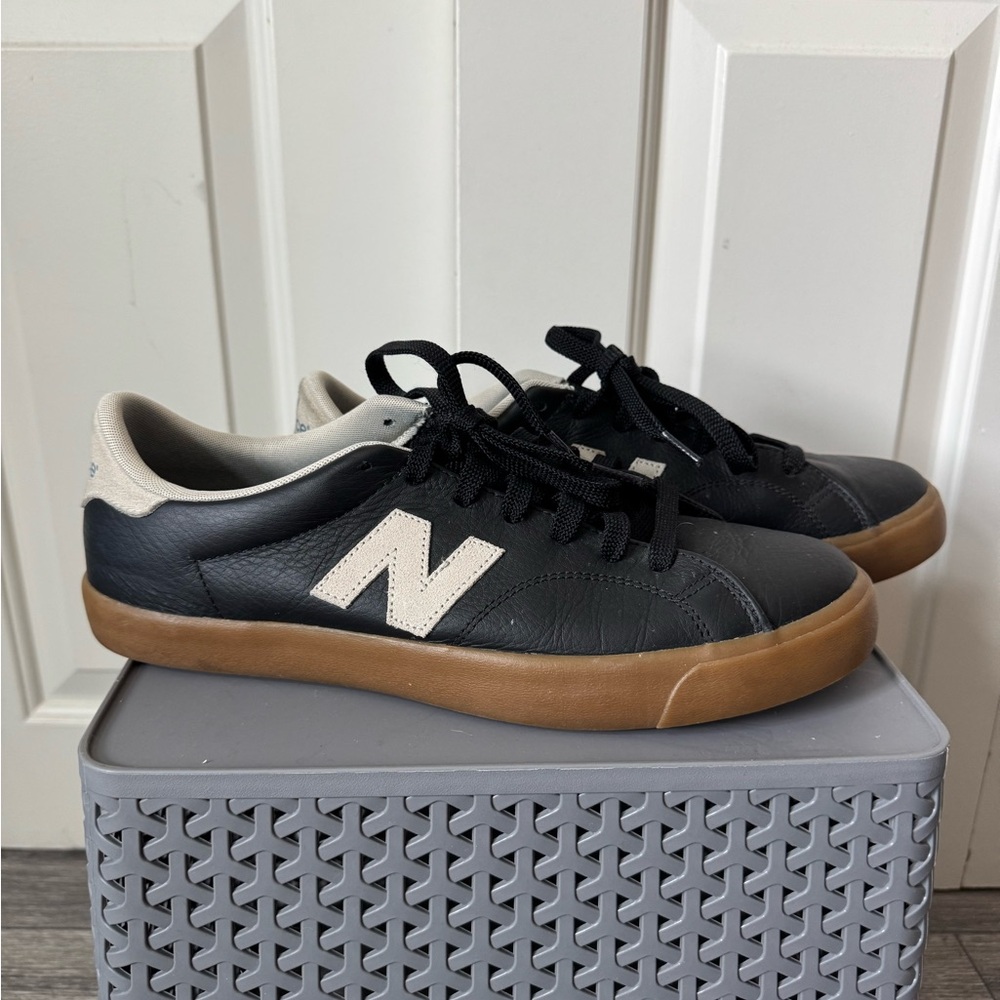 Like Barely Worn New Balance All Coasts 210 Black, Cream & Gum Sole Sneakers